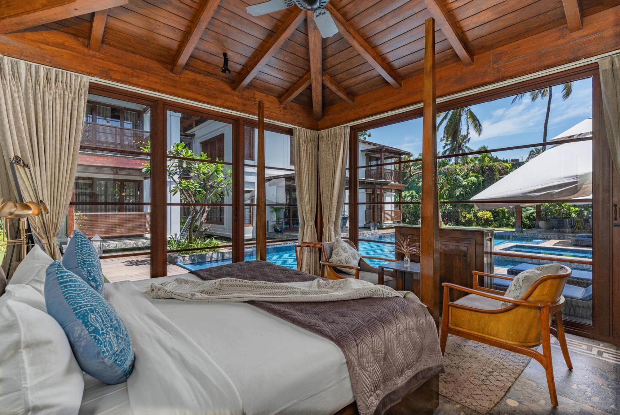 Villa Azara House - 5 Bhk Designer Villa, Candolim