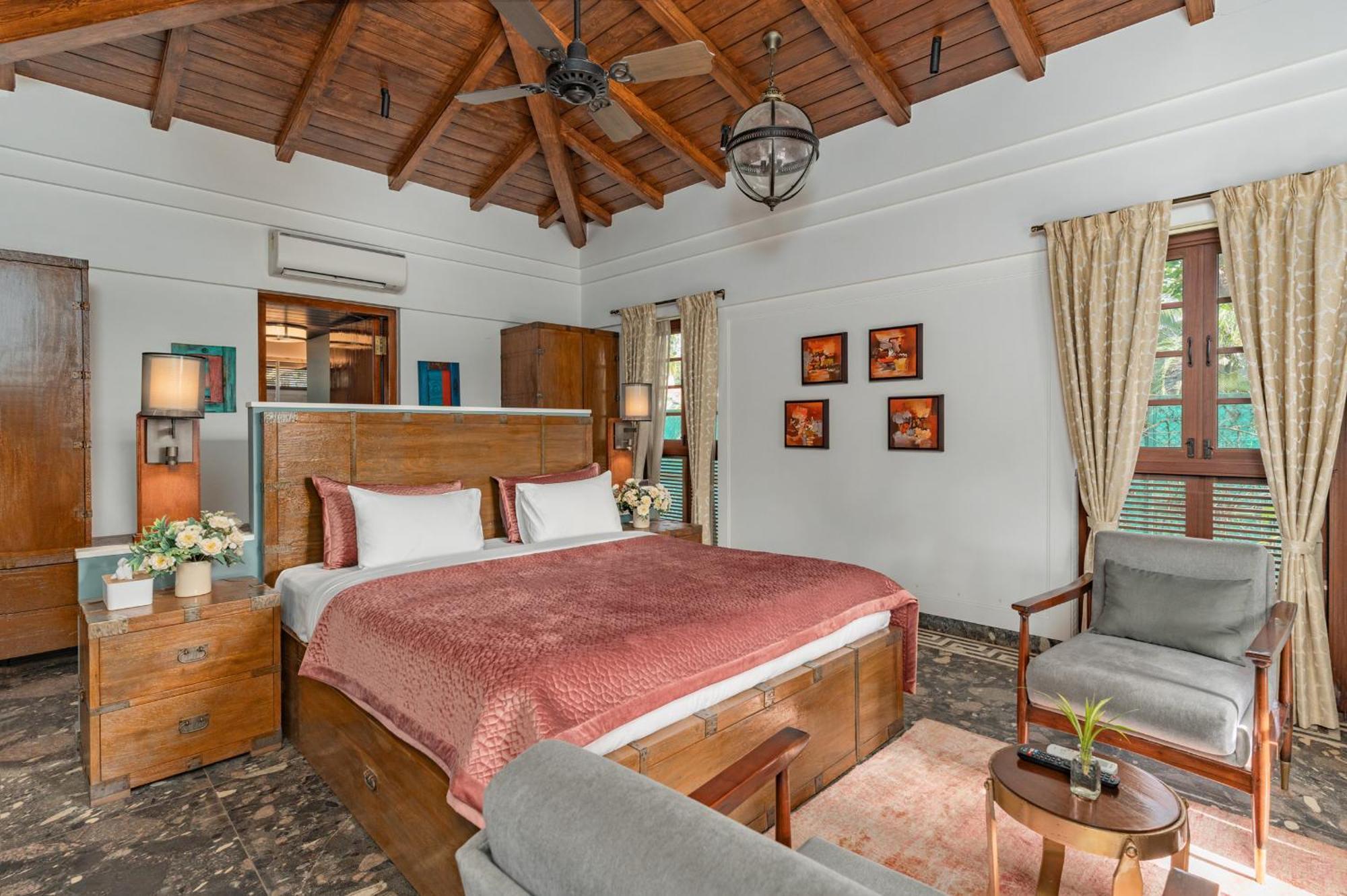 Azara House - 5 Bhk Designer Villa, * Candolim