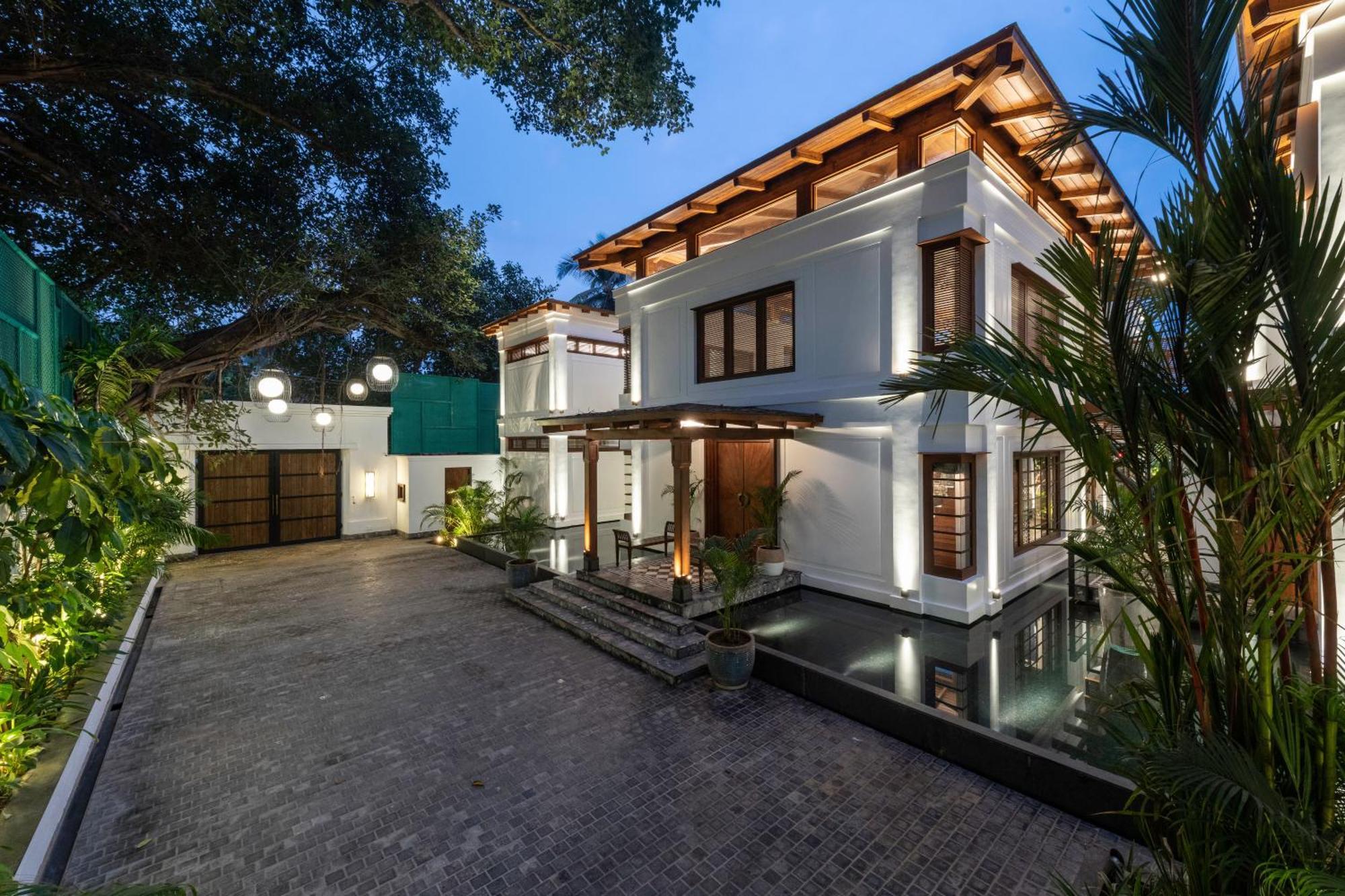 Villa Azara House - 5 Bhk Designer Villa,